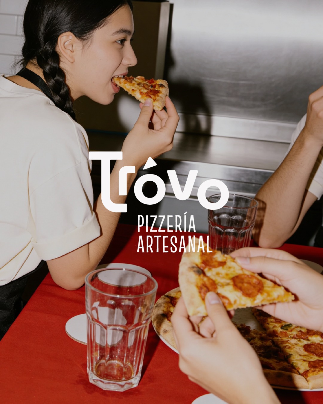 Redes sociales restaurante pizzeria